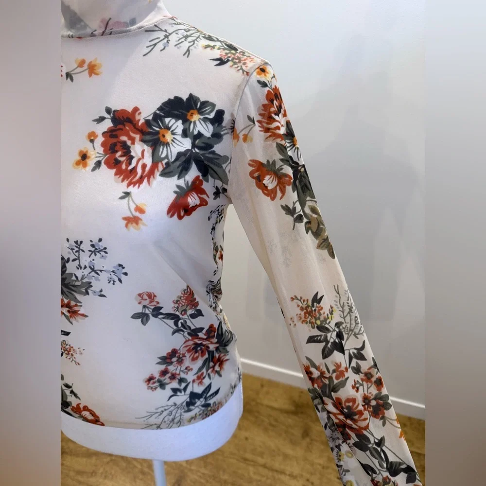 Lee Cooper Fairy Grunge Mesh Mockneck Floral Top size Medium Y2K Bohemian Sheer - Picture 7 of 11